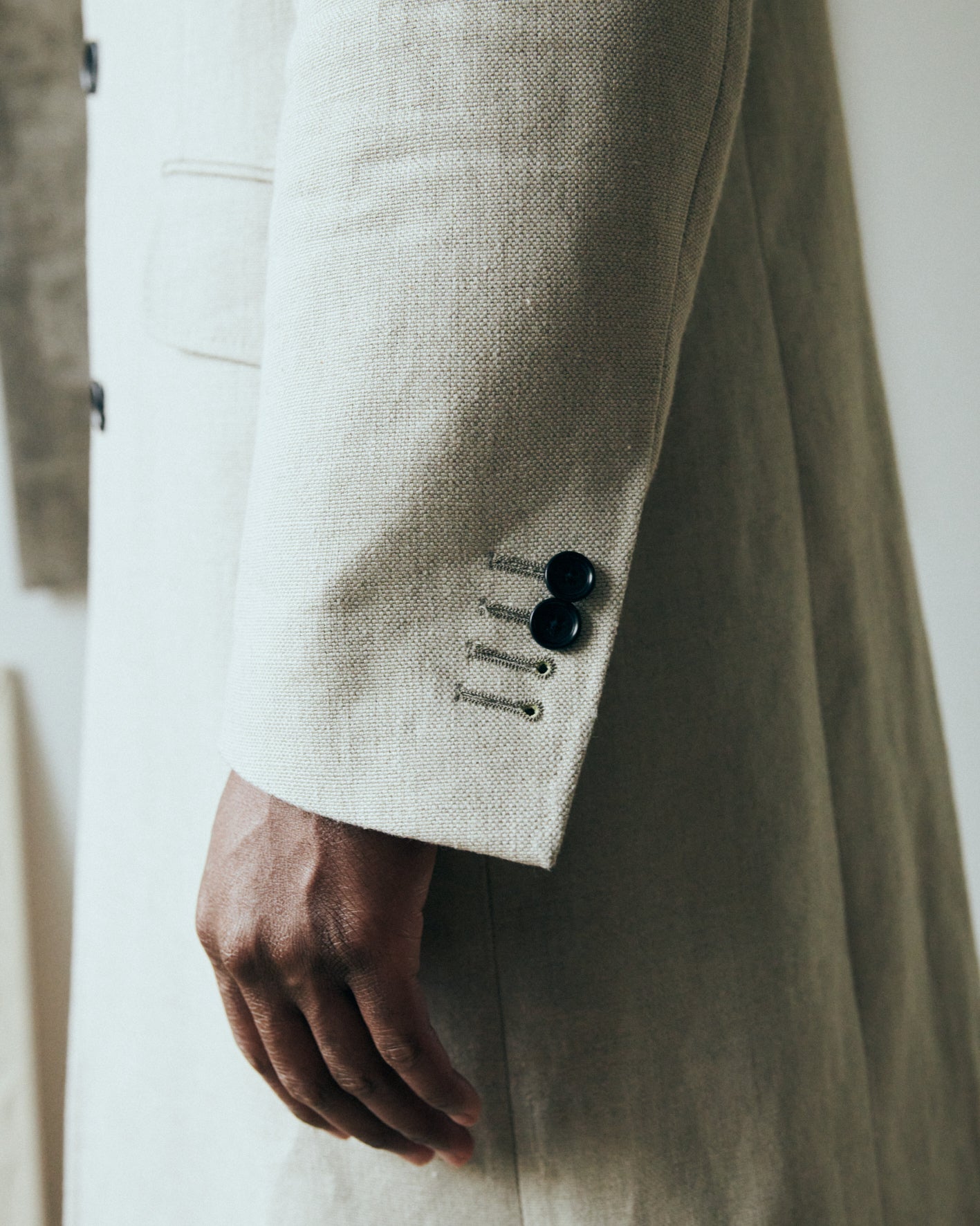 b. linen long blazer notch lapel