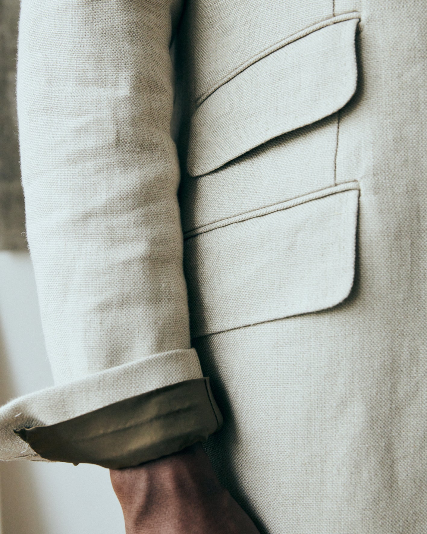 b. linen long blazer notch lapel